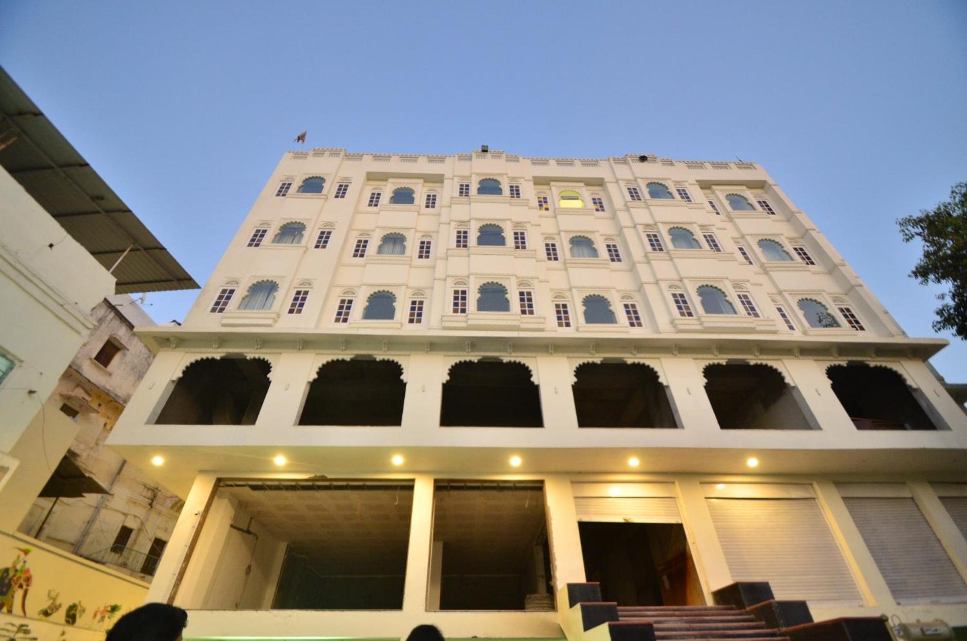 فندق أُودايبورفي  Aaram Mahal By Pachar Group المظهر الخارجي الصورة